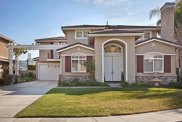 1st image of 864 Paseo De Leon