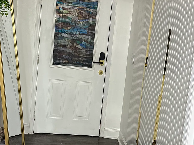 2219 Tiffany Ct — Photo 2