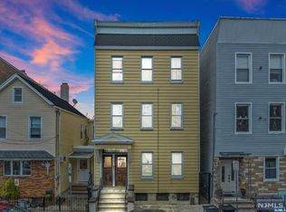 63 Nichols St, Newark, NJ 07105