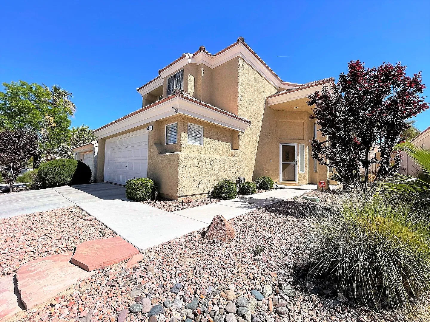 Desert Shores Lake Community Beauty! — Photo 4