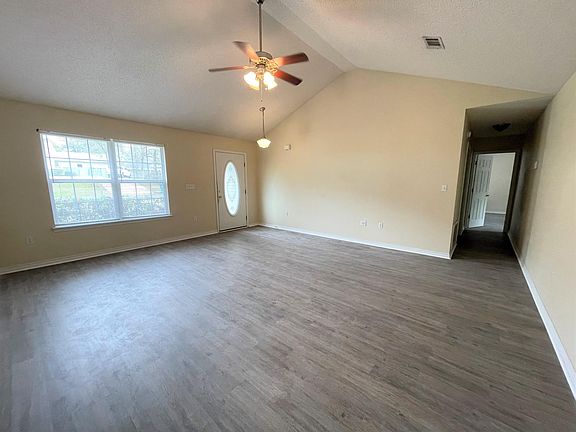 2nd image of 538 Hyde Park Dr