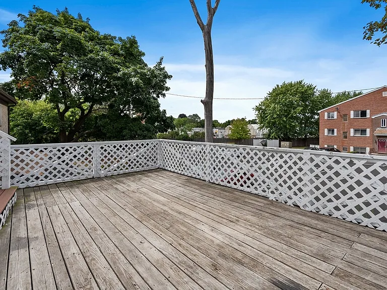 49 Prospect St #2 — Photo 16