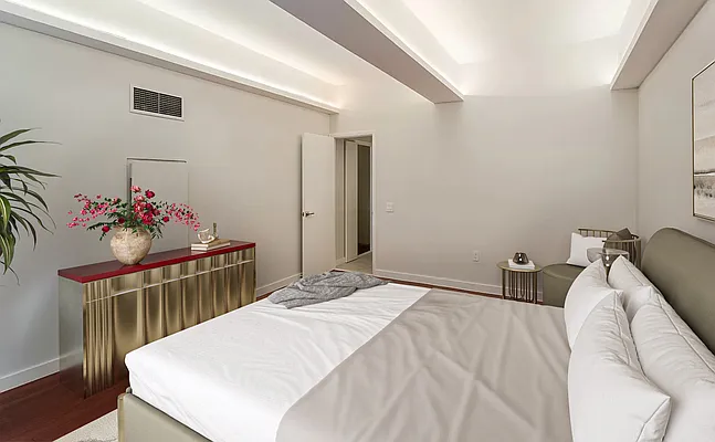 Rented by Compass | media 26