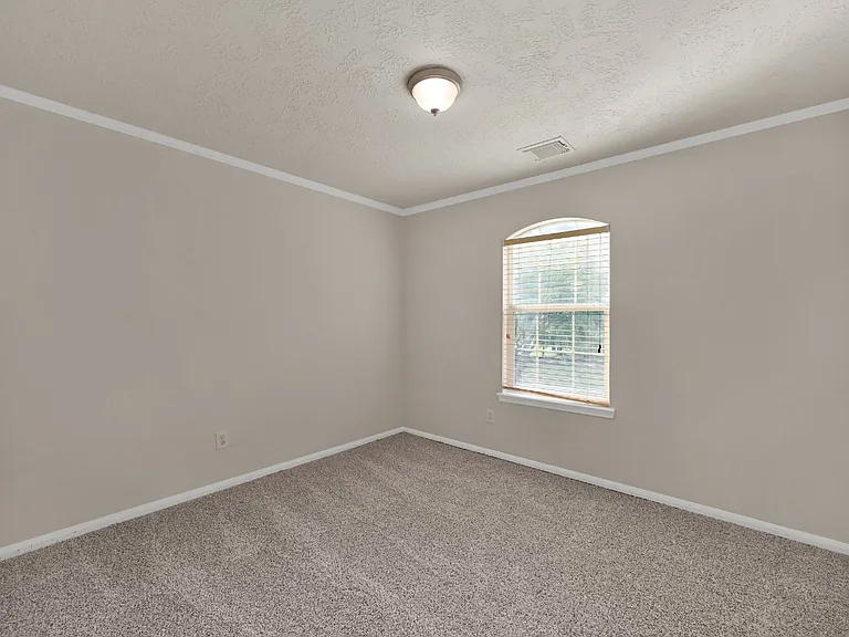 1443 Meadowhigh Ln — Photo 38