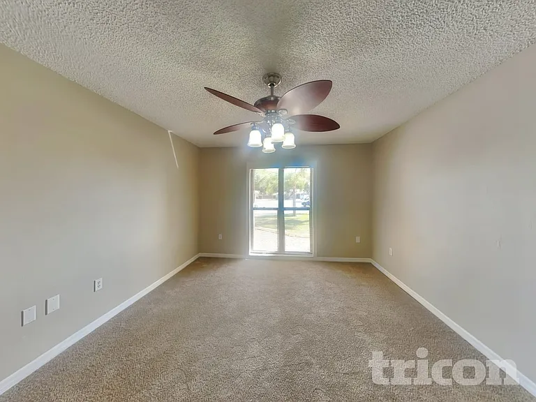 352 N Fork Pl — Photo 7