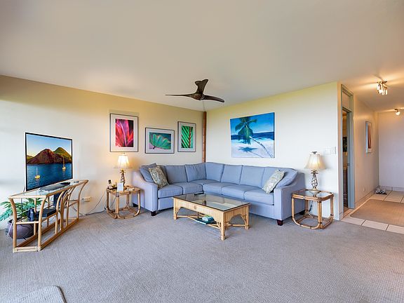 2nd image of 800 S Kihei Rd APT 302