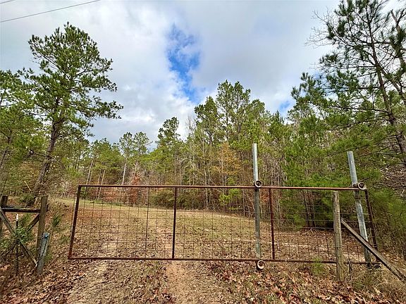 3rd image of 235 Private Road 6912