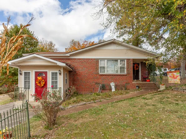 1515 Main St, Lynnville, TN 38472