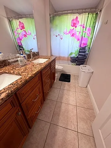 9025 Murcott Dr W — Photo 2