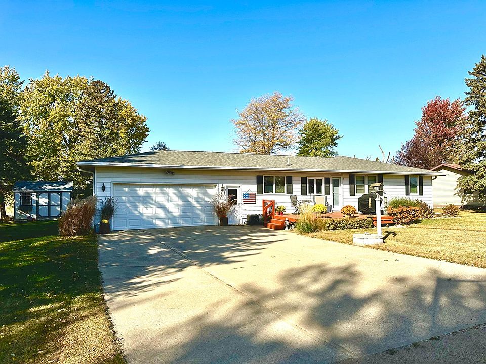 1st image of 2811 Rose Ave N