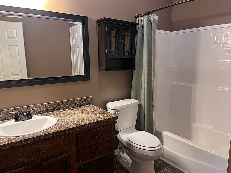 1000 Raintree Ln — Photo 18