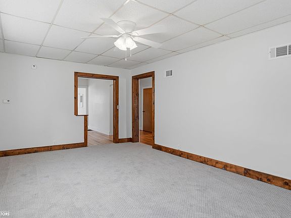 2nd image of 1227 N 6th St