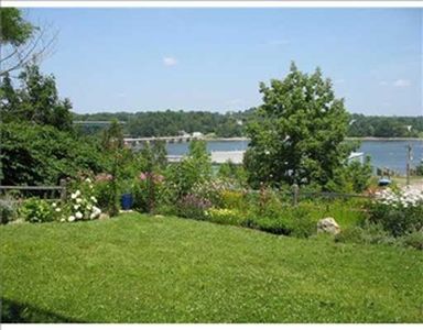 29 Bridge St APT 1, Belfast, ME, 04915