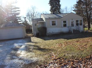 3455 Grove Ave, Gurnee, IL 60031