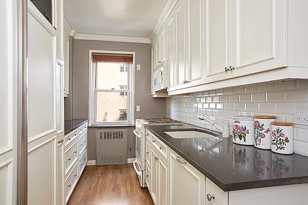 Sold by Brown Harris Stevens | media 31