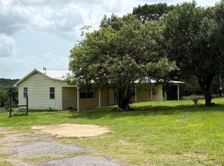 613 Sunshine Rd, Durant, OK 74701