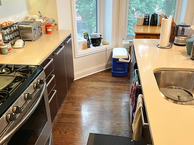 1854 N Humboldt Blvd #2S — Photo 8