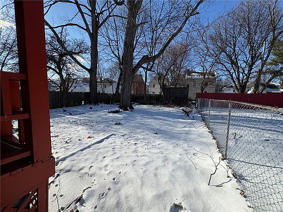 4th image of 183-185 Baycliff Dr