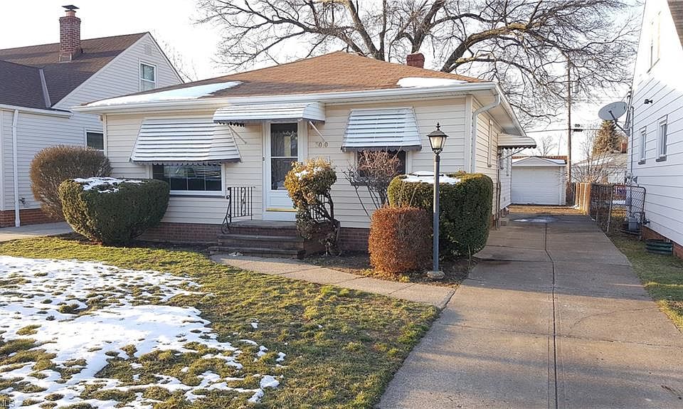 1st image of 3010 Stanfield Dr