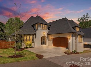 7005 Chateau Bordeaux Ln, Charlotte, NC 28270