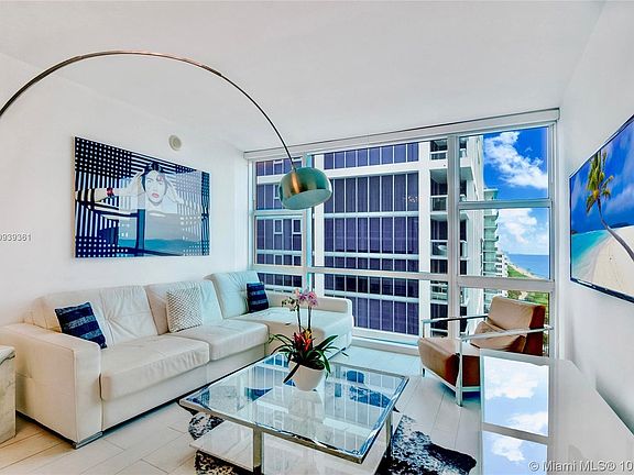 5th image of 6801 Collins Ave #Lph11