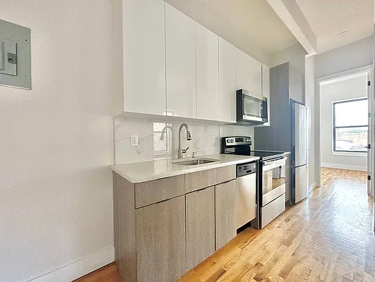 Rented by Doorway NYC, LLC | media 4