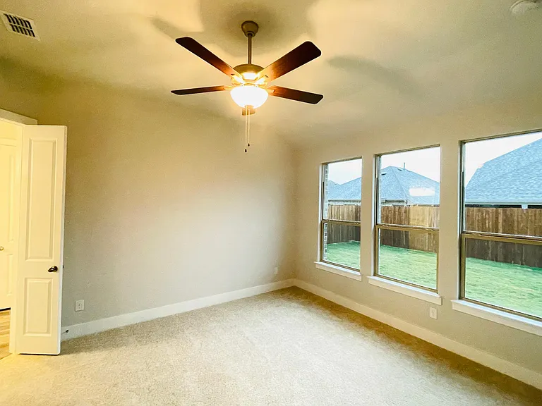 1829 Arbor Dr — Photo 14