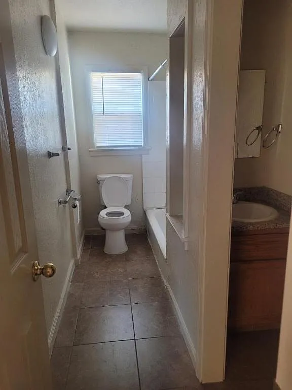 119 E. Kearney Blvd. — Photo 3