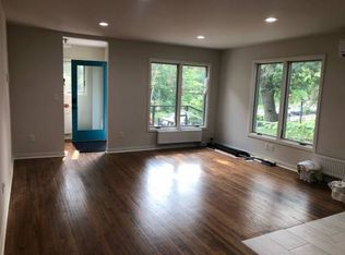 2522 W 22nd St, Minneapolis, MN 55405