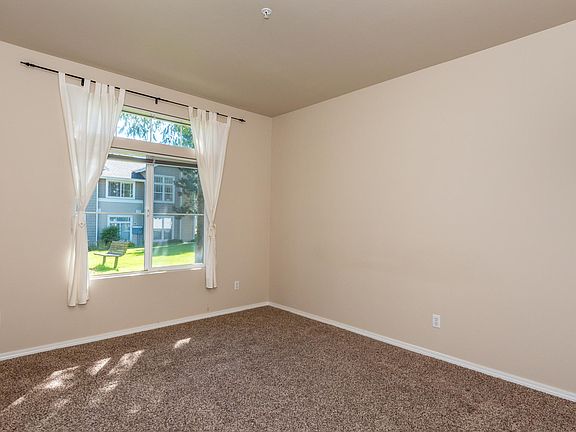 2nd image of 23760 SE 52nd Ln