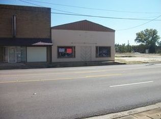 235 Library Ln, Silsbee, TX 77656