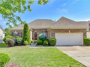 3530 Balsam Tree Dr, Charlotte, NC 28269