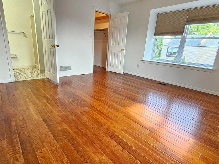 117 Hamlet Dr — Photo 10
