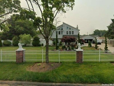 38 Hale Street, Brentwood, NY, 11717