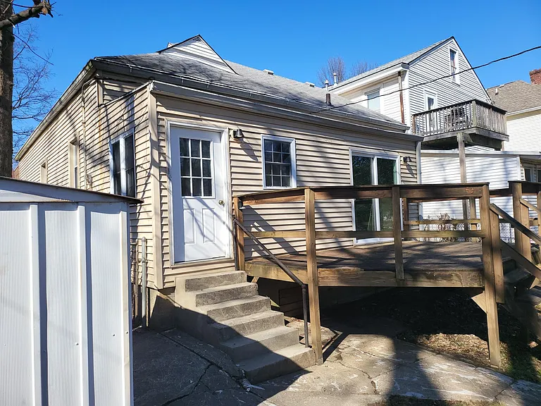 1202 Innis Ct — Photo 33
