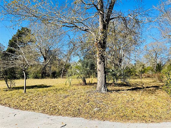 3rd image of 1052 County Road 130