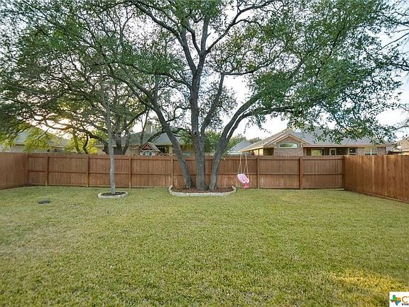 4th image of 3211 Wildcatter Dr