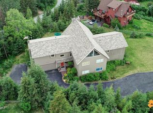 6651 Crooked Tree Dr, Anchorage, AK 99507