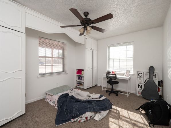 garland-texas-2054414181 picture