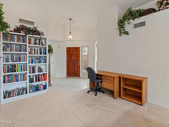 4th image of 5025 E WALTANN Lane