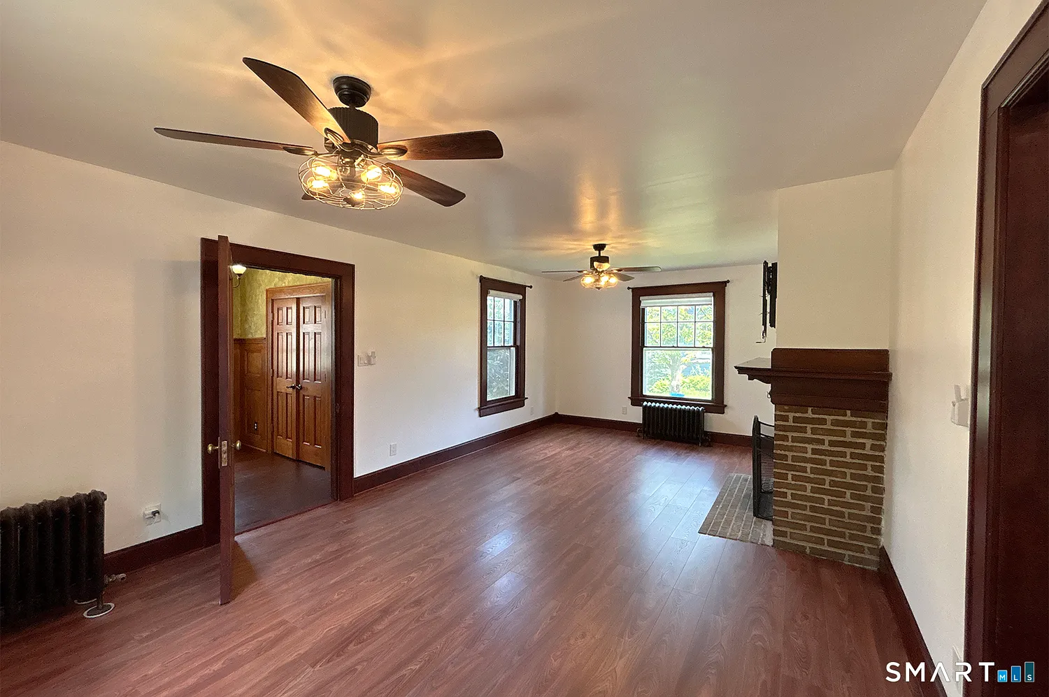 3 bed, 2.0 bath, 1820 sqft, $3,000 — Photo 3