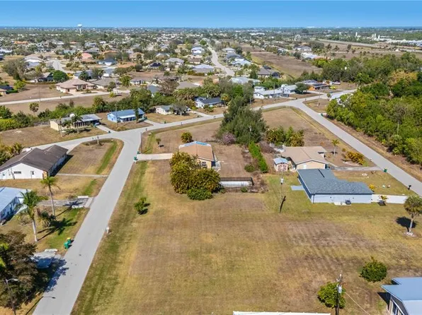 3rd St, Punta Gorda, FL 33955