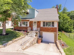 5 Adrian Ct, Newport, KY 41071