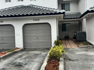 7502 NW 175th St #7502, Hialeah, FL 33015