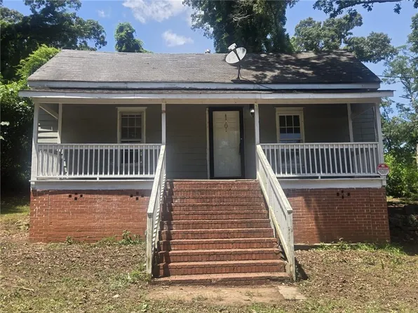 71 Sargent Railroad Ave, Newnan, GA 30263