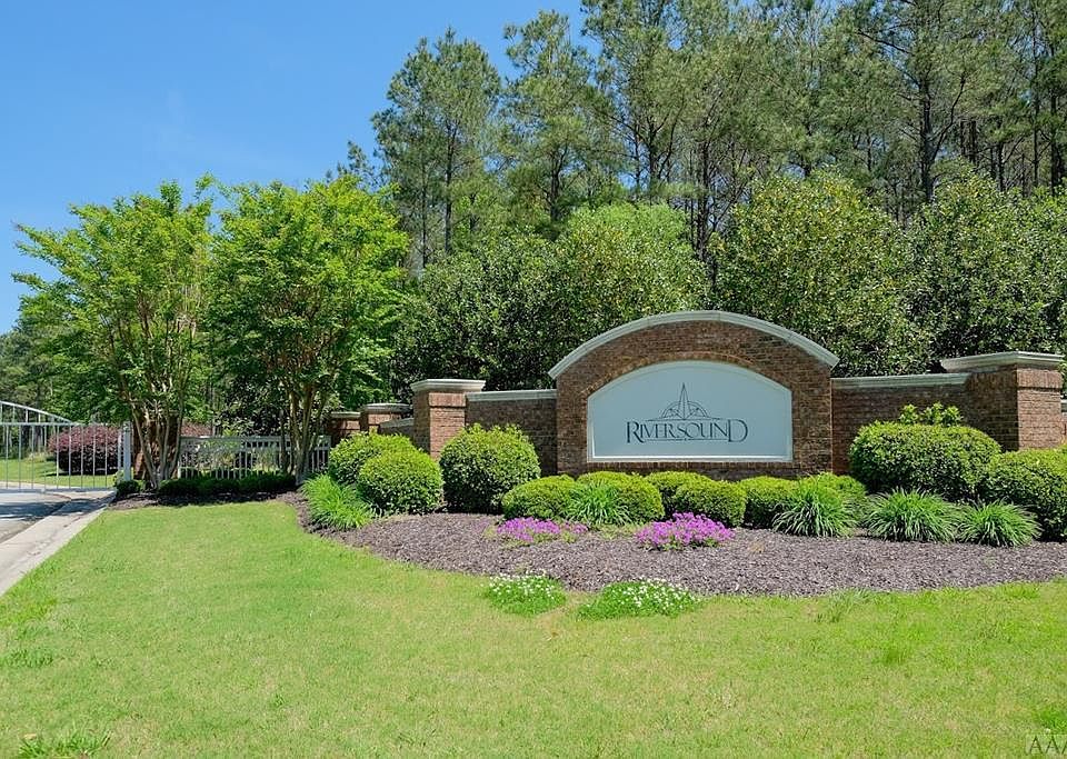1st image of 223 Plumtree Cir
