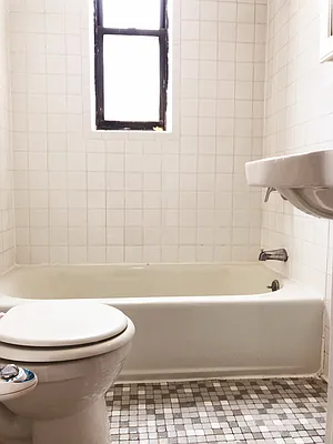 Rented by NY Space Finders Inc. | media 22