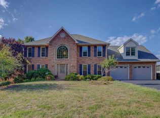 2131 Stone Mill Dr, Salem, VA 24153