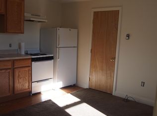 11 Lincoln Ave APT 8, Newmarket, NH 03857
