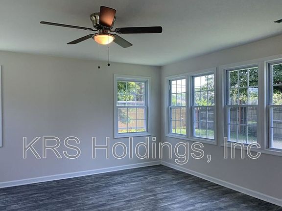 5th image of 1003 Keltic Cir